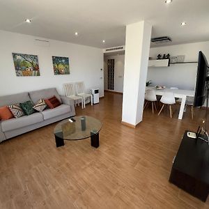 Apartamento de 3 Dormitorios